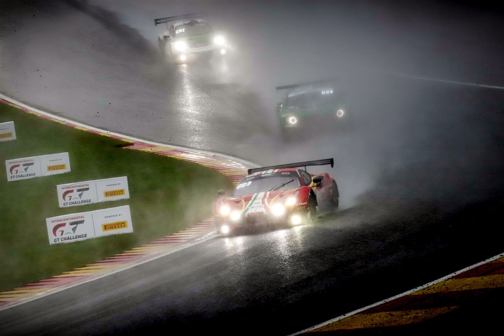 (Foto: GT WORLD CHALLENGE)